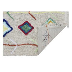 Karool tapijt met felle kleuren van Lorena Canals